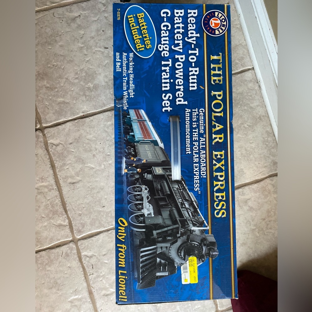 Polar Express battery powered train